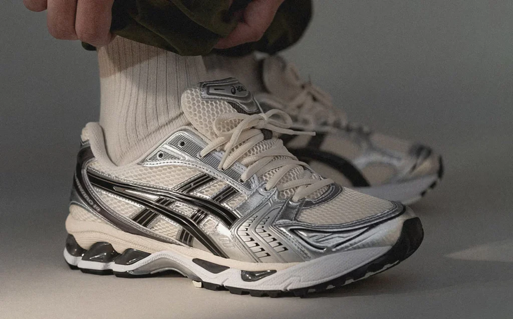 ASICS